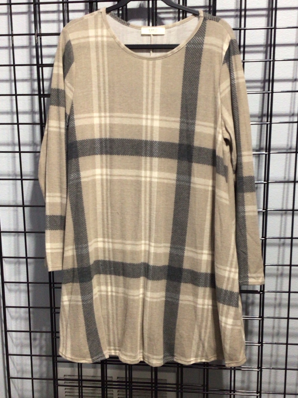 a.gain Plaid Swing Tunic Top in Beige and Gray NWOT